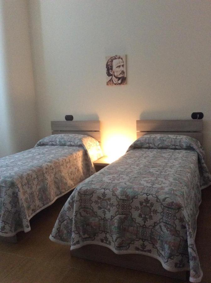 Gozzano B&B Notte Sul Lago المظهر الخارجي الصورة