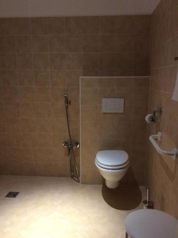 Gozzano B&B Notte Sul Lago المظهر الخارجي الصورة