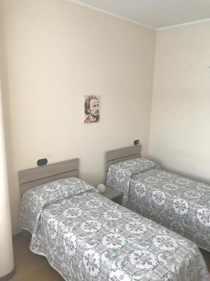 Gozzano B&B Notte Sul Lago المظهر الخارجي الصورة